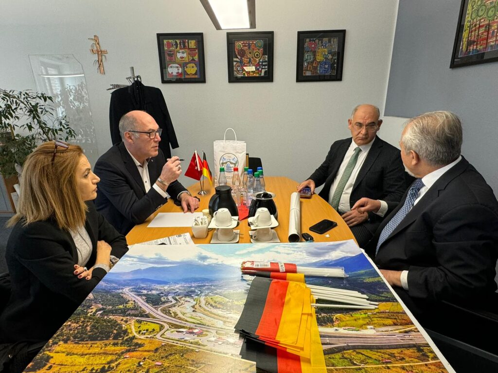 Pozantı-Margetshöchheim Kardeşliği Resmileşti