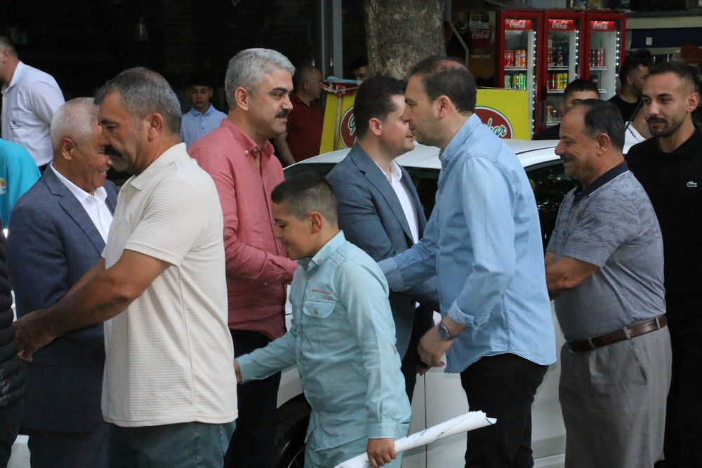 Pozantı’da Sokakta Bayramlaşma Geleneği Devam Ettirildi