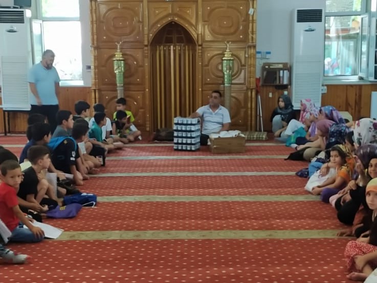 Öğrenciler Yaz Kuran Kurslarında Eğitim Görüyor