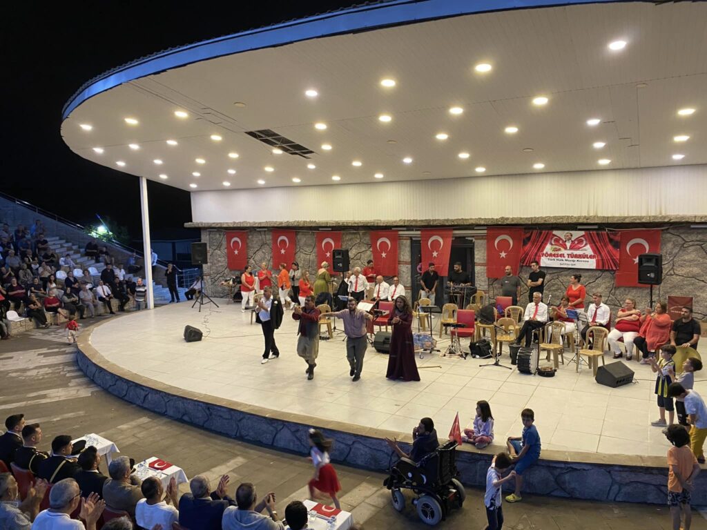 Çiftehan’daki Alkış Sesleri Pozantı’dan Duyuldu