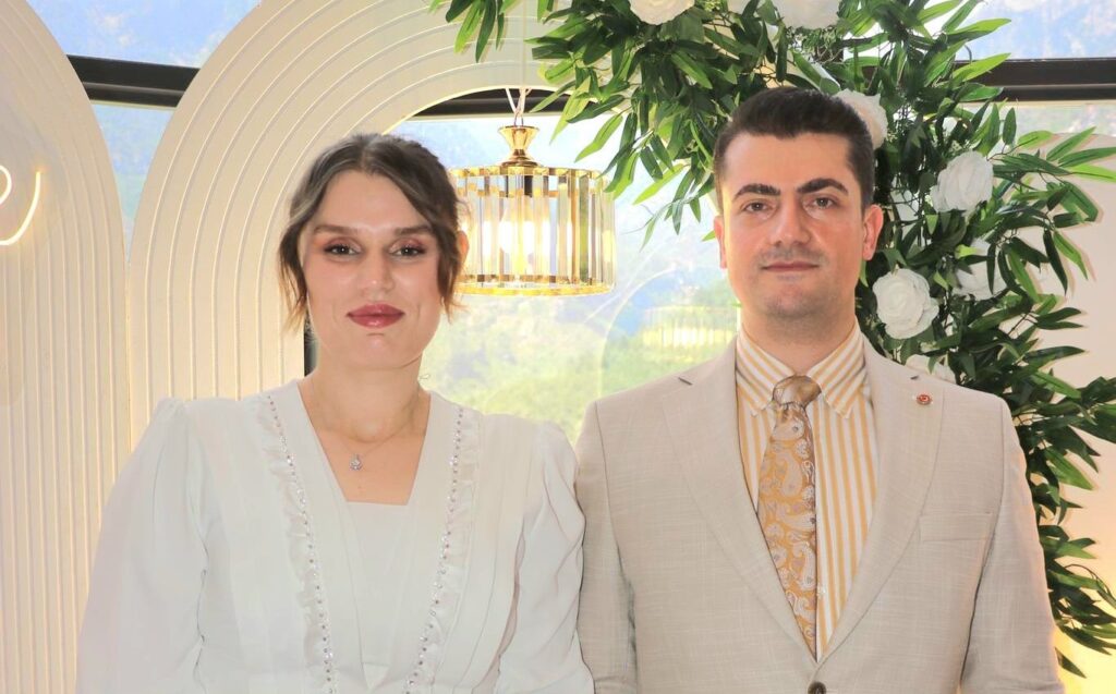 Karaisalı ve Pozantı Kaymakamı Eda ve Ekrem Güdek’in Tayini Çıktı