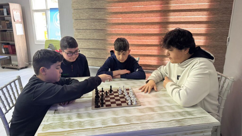 Pozantı Ülkü Ocakları Yeni Yerine Taşınıyor