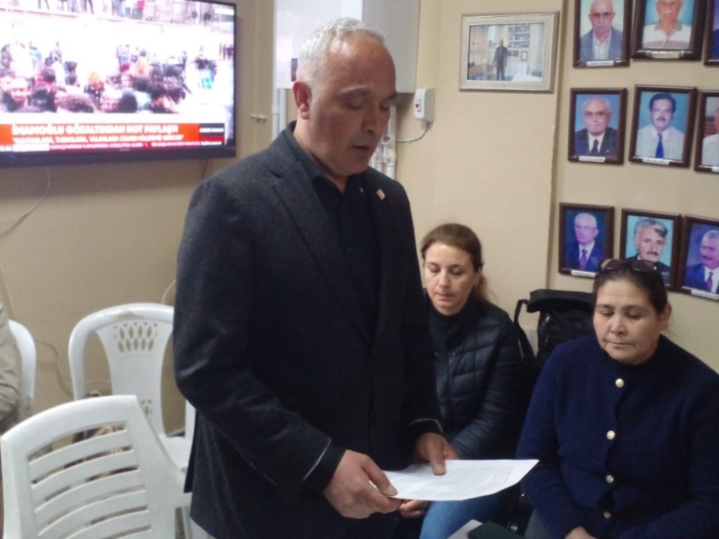 CHP Pozantı İlçe Başkanlığından Basın Açıklaması “BU BİR DARBEDİR”