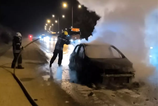 Pozantı – Tarsus Otoyolunda Otomobil Yangını