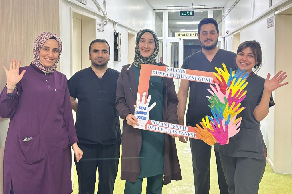 Pozantı’da Sağlık Çalışanlarına El Hijyeni Eğitimiyle Farkındalık Kazandırıldı