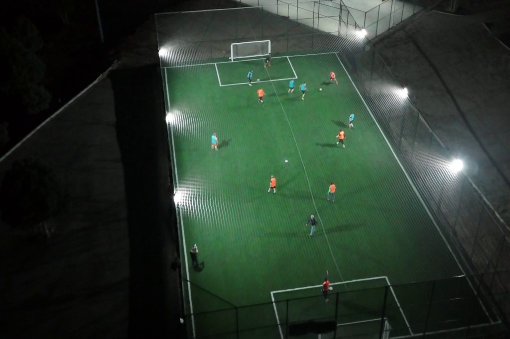 Akçatekir Mahallesi’ne Yeni Halı Saha Kazandırıldı