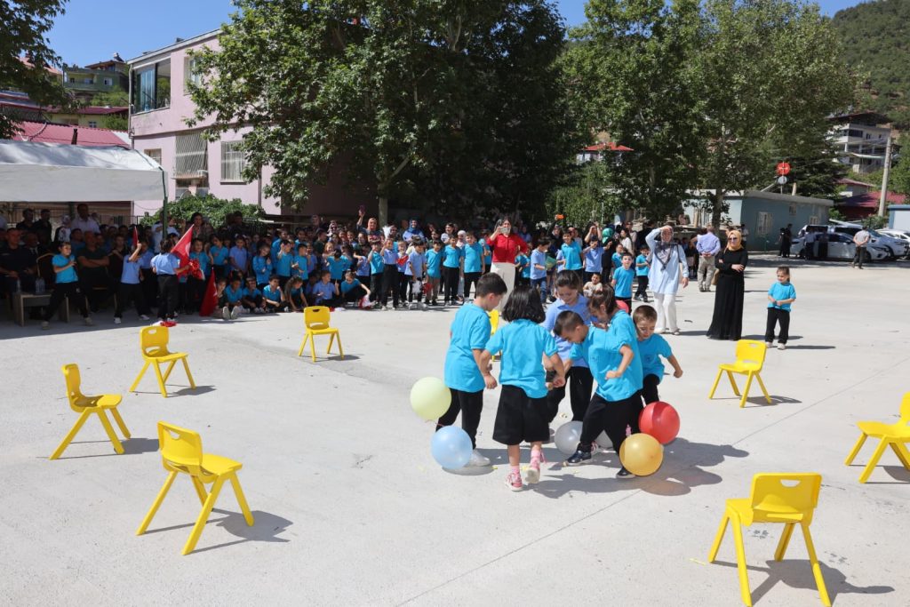Pozantı’da İlköğretim Haftası Coşkuyla Kutlandı