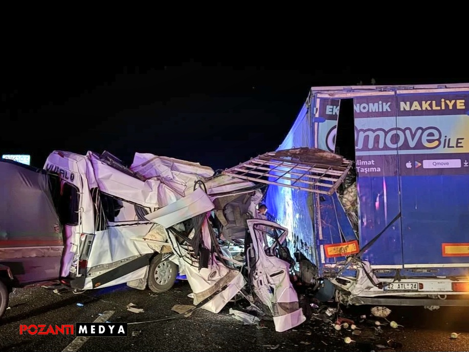 Tarım İşçilerini Taşıyan Minibüs TIR’a Arkadan Çarptı: 3 Ölü, 16 Yaralı!