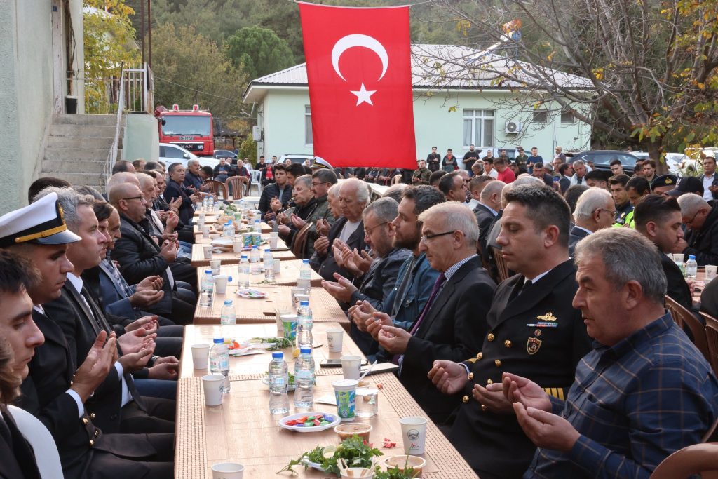 Şehit Deniz Teğmen Mustafa Kemal Öz, Şehadetinin Birinci Yılında Dualarla Anıldı