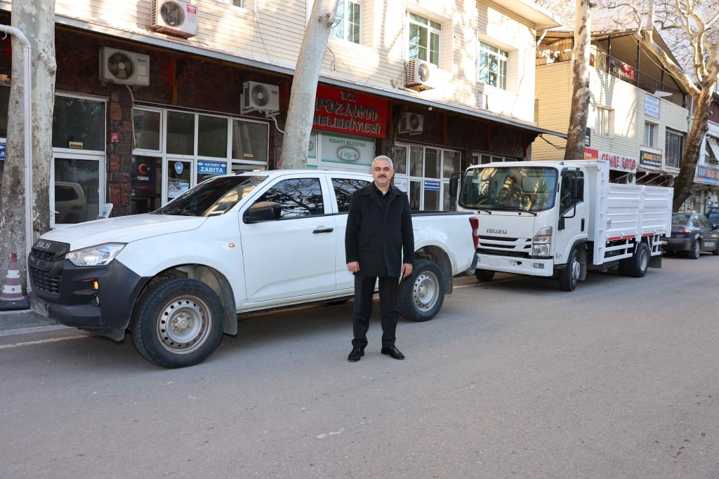 Pozantı Belediyesi Araç Filosuna Yeni Araçlar Ekledi