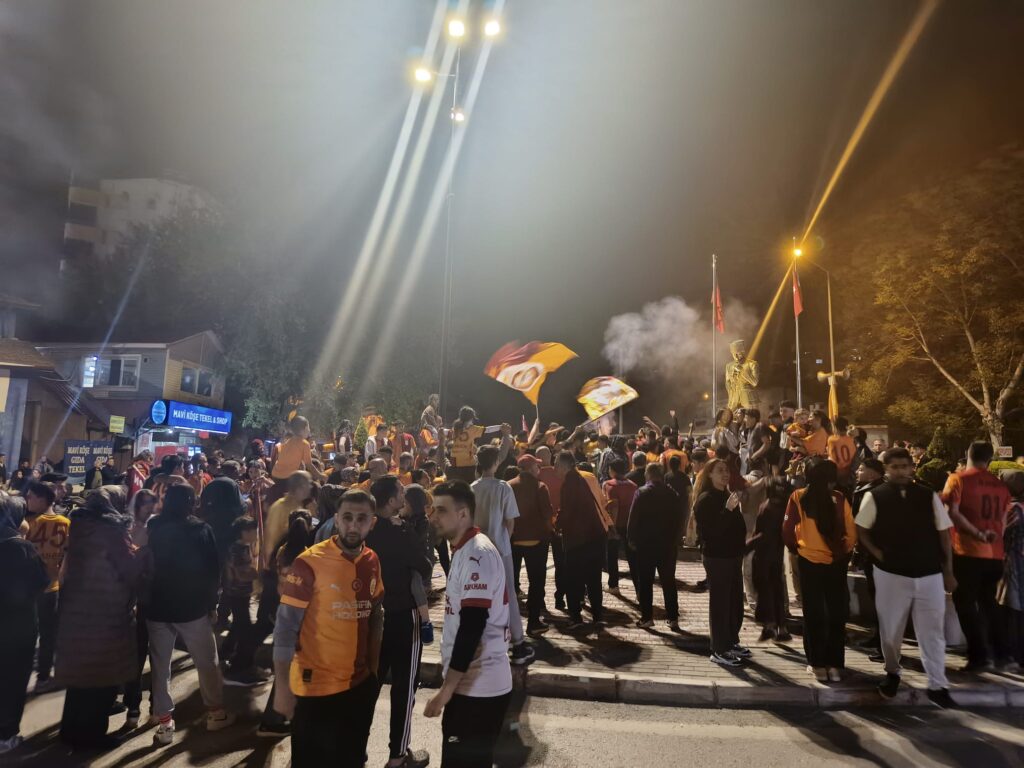POZANTI’DA ŞAMPİYONLUK KARNAVALI