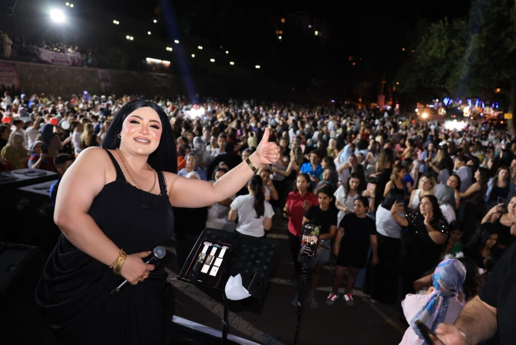 POZANTI’DA KADINLAR MATİNESİNE YOĞUN İLGİ