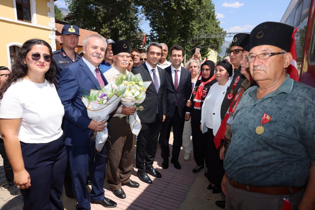ATATÜRK’ÜN POZANTI’YA GELİŞİ VE POZANTI KONGRESİ’NİN 106. YILI KUTLANDI