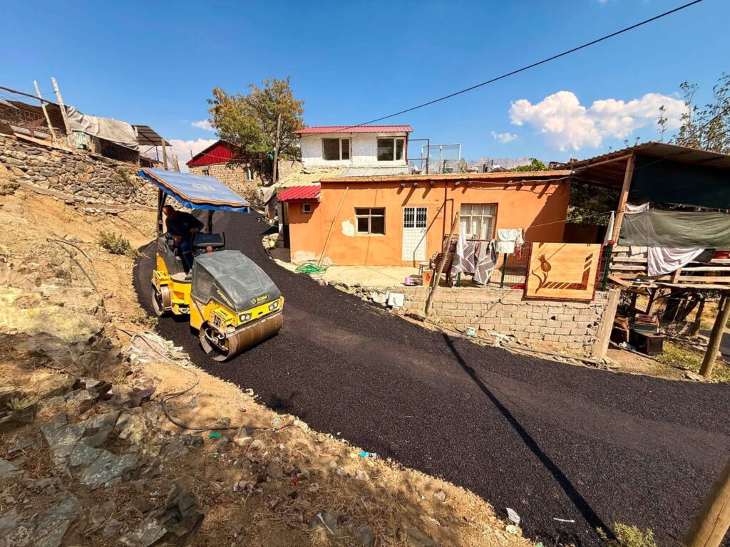 Yukarıbelemedik Mahallesi’nde Yollar Yenileniyor